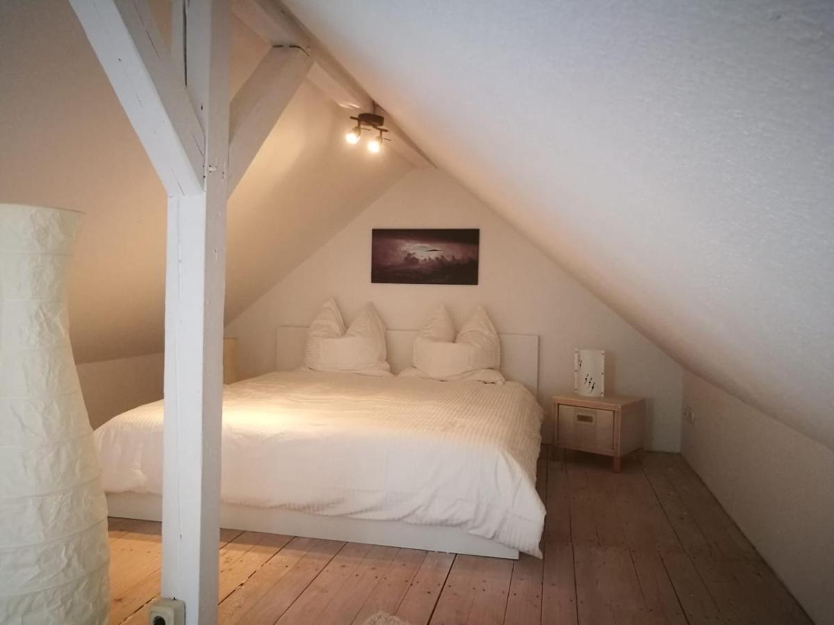 45 M² Maisonette-Wohnung In Uni-/Hauptbahnhofnaehe Дуйсбург Экстерьер фото